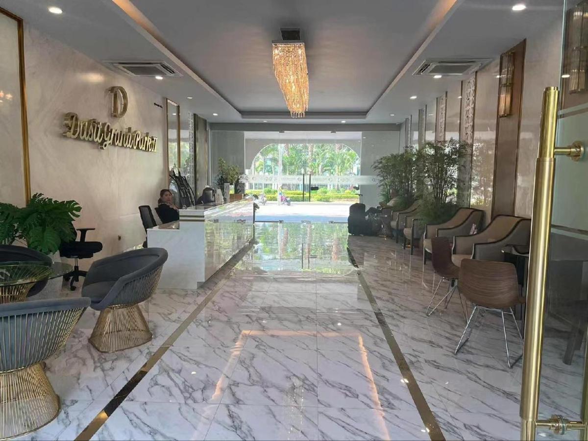 Romantic Beach Apartment芭堤雅水系高档酒店式公寓可做饭 Bãi biển Jomtien Ngoại thất bức ảnh