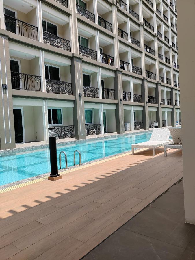 Romantic Beach Apartment芭堤雅水系高档酒店式公寓可做饭 Bãi biển Jomtien Ngoại thất bức ảnh